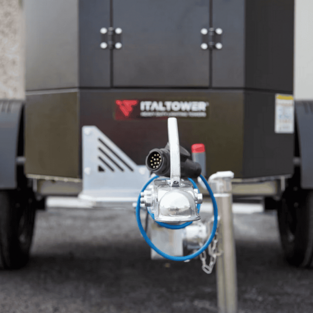 ITALTOWER LIGHTING TOWER WITH POWER GENERATOR & MANUAL LIFTING SYSTEM MANTIS PRO UP TO 7M ILLUMINATED AREA 7000SQM