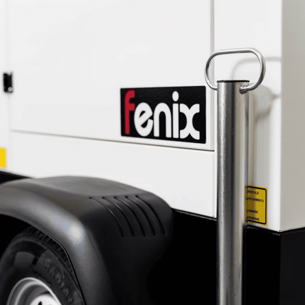 ITALTOWER ΠΥΡΓΟΣ ΦΩΤΙΣΜΟΥ ΜΕ ΓΕΝΝΗΤΡΙΑ & ΧΕΙΡΟΚΙΝΗΤΗ ΑΝΥΨΩΣΗ FENIX ΕΩΣ 8.5M ΦΩΤΙΖΟΜΕΝΟΣ ΧΩΡΟΣ 9300TM 