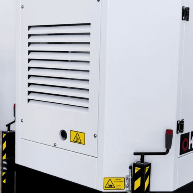 ITALTOWER LIGHTING TOWER WITH POWER GENERATOR & HYDRAULIC LIFTING SYSTEM OKAPI EVO UP TO 8.5M ILLUMINATED AREA 4300 SQM 