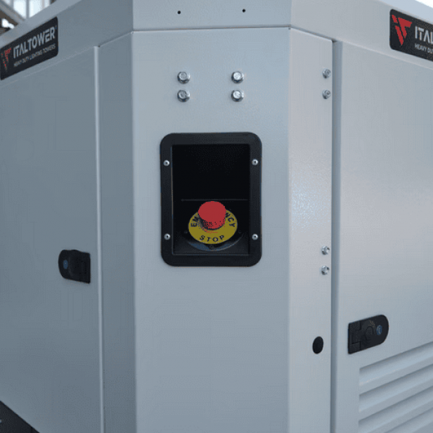 ITALTOWER LIGHTING TOWER WITH POWER GENERATOR & HYDRAULIC LIFTING SYSTEM OKAPI PRO UP TO 8.5M ILLUMINATED AREA 9300SQM