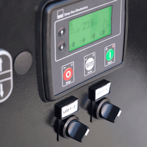 ITALTOWER LIGHTING TOWER WITH POWER GENERATOR & HYDRAULIC LIFTING SYSTEM OKAPI PRO UP TO 8.5M ILLUMINATED AREA 9300SQM