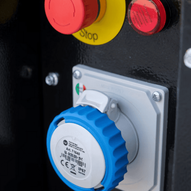 ITALTOWER LIGHTING TOWER WITH POWER GENERATOR & HYDRAULIC LIFTING SYSTEM ASTRID EVO UP TO 8.5M ILLUMINATED AREA 4300SQM 