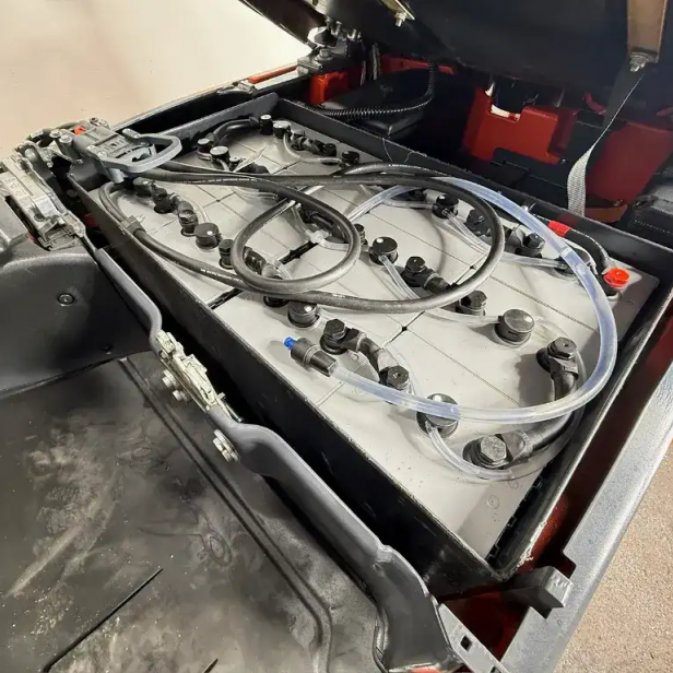 LINDE ΜΕΤΑΧΕΙΡΙΣΜΕΝΟ ΗΛΕΚΤΡΙΚΟ ΚΛΑΡΚ E15-02 EVO 1500kg (2021) 