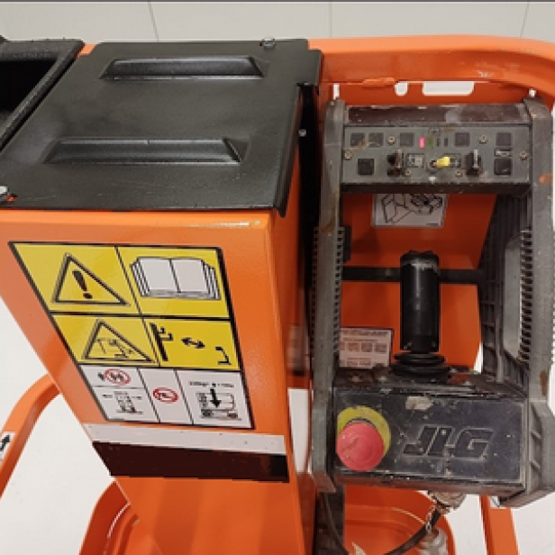 USED JLG 1230ES (2014) 5.66M 230KG 