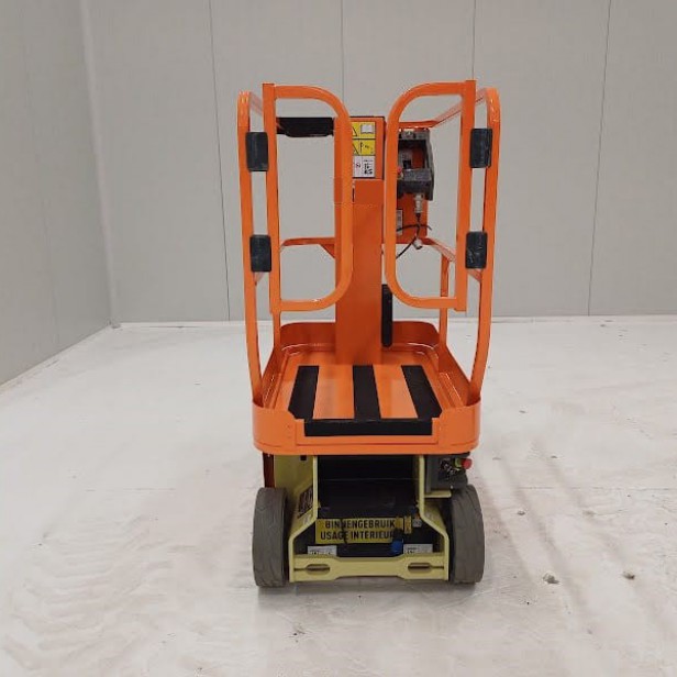 USED JLG 1230ES (2014) 5.66M 230KG 