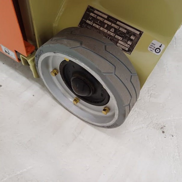  JLG 1230ES ΜΕΤΑΧΕΙΡΙΣΜΕΝΟ ΑΝΥΨΩΤΙΚΟ ΑΤΟΜΩΝ  (2014) 5.66M 230KG