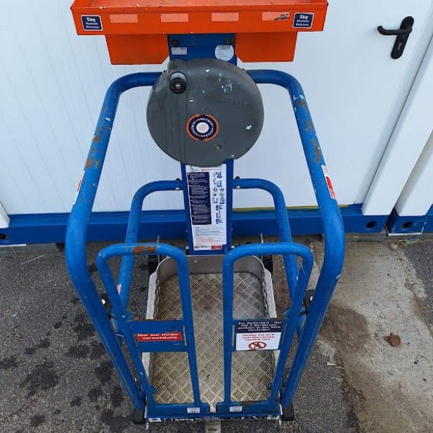 USED JLG PECOLIFT (2014) 3.5M 150KG 