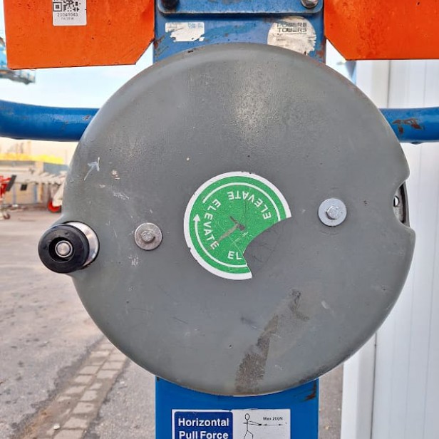 USED JLG PECOLIFT (2013) 3.5M 150KG