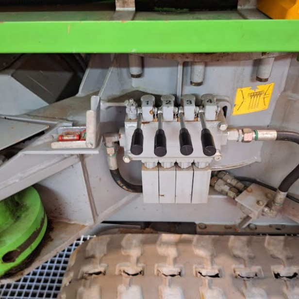 USED OMMELIFT 2200 RBD (2015) 22M 200KG 