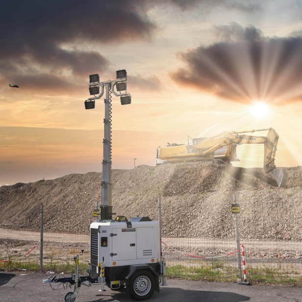 ITALTOWER LIGHTING TOWER WITH BATTERY LITHIUM ASTRID HYBRID 8.5M ILLUMINATED AREA 4400SQM