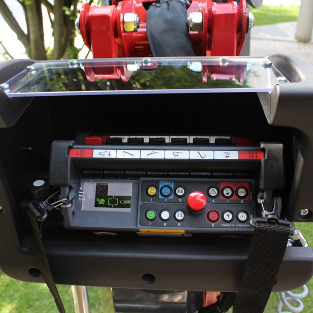 HINOWA TELECAWLER 13N 13M 136KG 