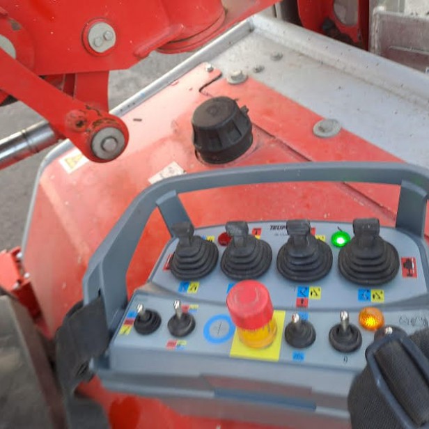 ΜΕΤΑΧΕΙΡΙΣΜΕΝΟ ΚΑΛΑΘΟΦΟΡΟ ΜΕ ΕΡΠΥΣΤΡΙΕΣ  TEUPEN LEO 21 GT 21M 250KG (2014) 