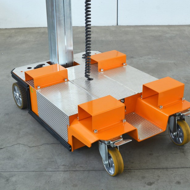 AXOLIFT ΧΕΙΡΟΚΙΝΗΤΗ ΑΝΥΨΩΤΙΚΗ ΠΛΑΤΦΟΡΜΑ ΑΤΟΜΩΝ MANULIFT 200 - 4M 125KG