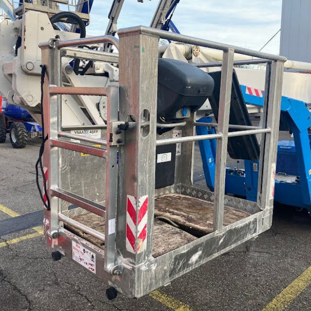 TEUPEN ΜΕΤΑΧΕΙΡΙΣΜΕΝΟ ΚΑΛΑΘΟΦΟΡΟ ΜΕ ΕΣΠΥΣΤΡΙΕΣ LEO 30T 30.2M 200kg (2015) 