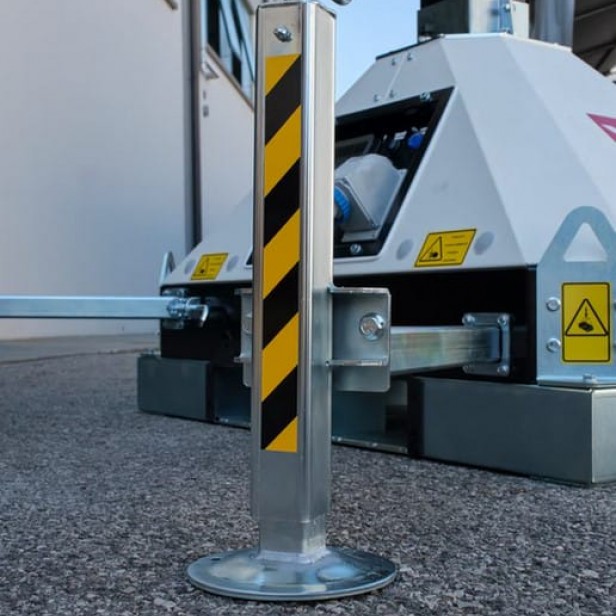 ITALTOWER LIGHTING TOWER WITH MANUAL LIFTING SYSTEM ORUS UP TO 9M - ILLUMATED AREA UP TO 9300 SQM