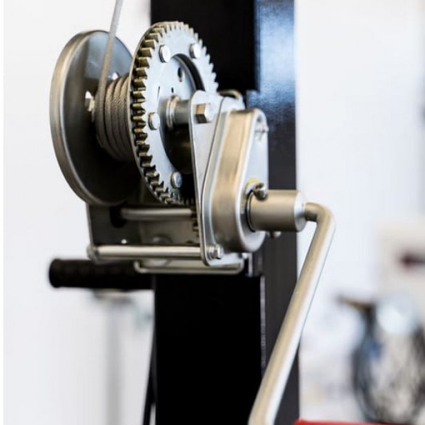 ITALTOWER ΠΥΡΓΟΣ ΦΩΤΙΣΜΟΥ ΜΕ ΧΕΙΡΟΚΙΝΗΤΗ ΑΝΥΨΩΣΗ KT  ΕΩΣ 5.5M ΦΩΤΙΖΟΜΕΝΟΣ ΧΩΡΟΣ 3000ΤΜ