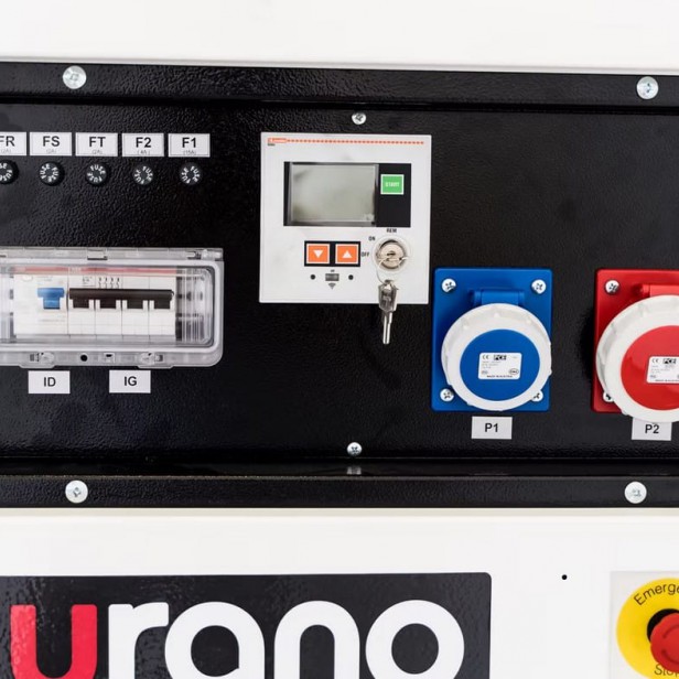 ITALTOWER LIGHTING TOWER WITH MANUAL LIFTING SYSTEM URAN UP TO 7M - ILLUMATED AREA UP TO 9300 SQM