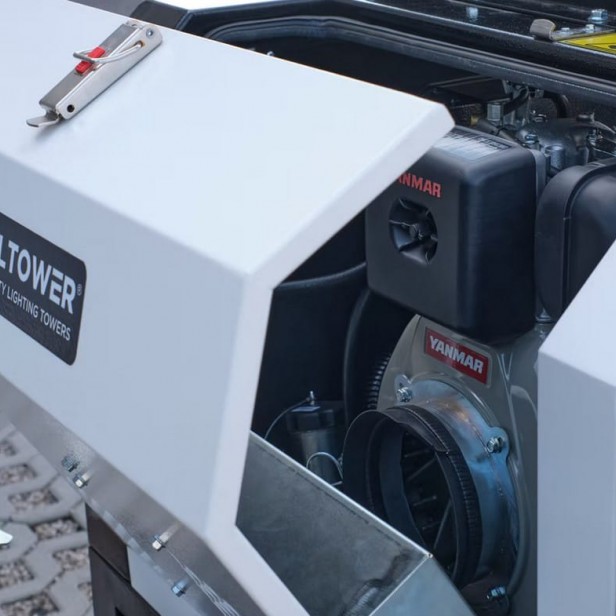 ITALTOWER LIGHTING TOWER WITH POWER GENERATOR & MANUAL LIFTING SYSTEM SITE AIR UP TO 5,5M ILLUMINATED AREA 7000 SQM 