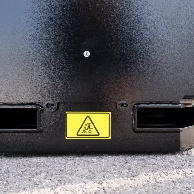 ITALTOWER LIGHTING TOWER WITH POWER GENERATOR & MANUAL LIFTING SYSTEM SITE AIR UP TO 7M ILLUMINATED AREA 7000 SQM 