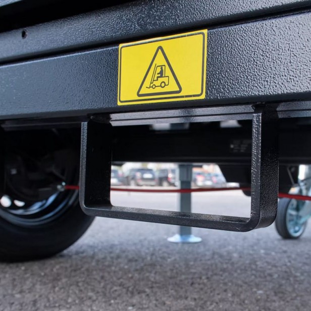 ITALTOWER ΠΥΡΓΟΣ ΦΩΤΙΣΜΟΥ ΜΕ ΜΠΑΤΑΤΡΙΕΣ & ΥΔΡΑΥΛΙΚΗ ΑΝΥΨΩΣΗ MANTIS ΕΩΣ 7Μ  ΦΩΤΙΖΟΜΕΝΟΣ ΧΩΡΟΣ 4400ΤΜ