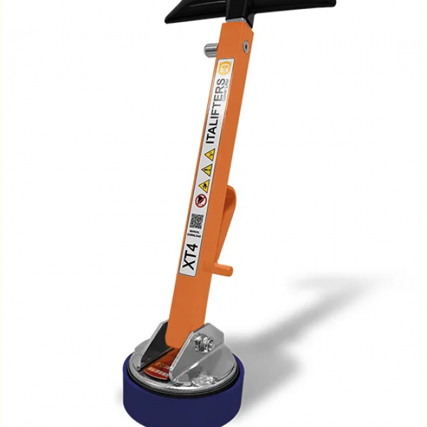 ITALIFTERS XT4 Nano magnetic manhole cover lifter   Compact lifter XT4 Nano with extendable handle   XT4 Nano magnetic lifter for manhole covers