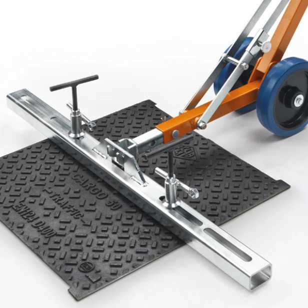 ITALIFTERS SET OF MECHANICAL HOOKS μηχανικοί γάντζοι Σετ μηχανικών γάντζων ITALIFTERS για APS80 & APS90 Μηχανικοί γάντζοι ITALIFTERS σε χρήση