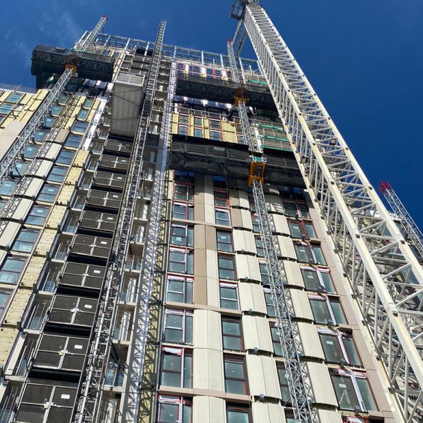 SAECLIMBER - Mast Climbing Work Platform P40 - 200M 4000KG