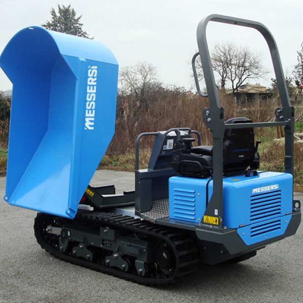 Messersi TC230D μίνι ερπυστριοφόρο dumper 2300 kg Messersi TC230D Stage V mini dumper Messersi TC230D dumper για δύσκολα εδάφη Messersi TC230D με joystick έλεγχο και swivel skip Messersi TC230D compact dumper 1,17 m³ κάδος