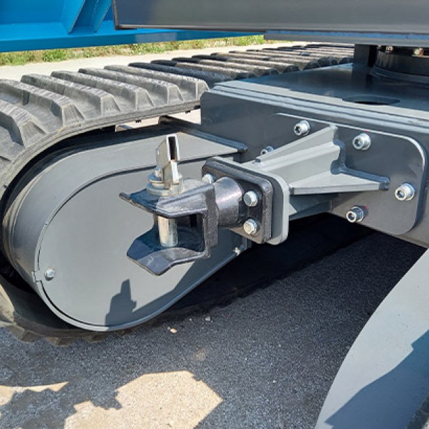 Messersi TC550D μίνι ερπυστριοφόρο dumper 5000 kg Messersi TC550D με κινητήρα 115 hp Stage V Messersi TC550D με υδροστατική μετάδοση Messersi TC550D με 180° περιστρεφόμενο κάδο Messersi TC550D με κλειστή καμπίνα και κλιματισμό