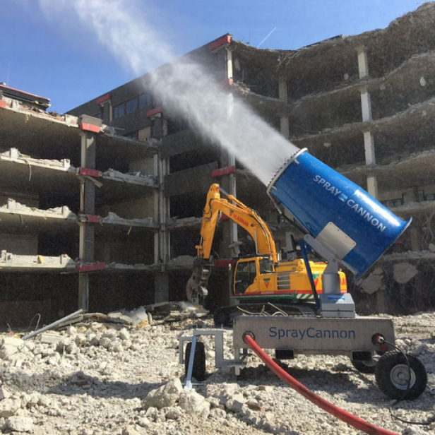MB Dustcontrol SprayCannon 50 σύστημα καταστολής σκόνης φορητό SprayCannon 50 από MB Dustcontrol SprayCannon 50 με εμβέλεια 50 m και κάλυψη 7000 m²