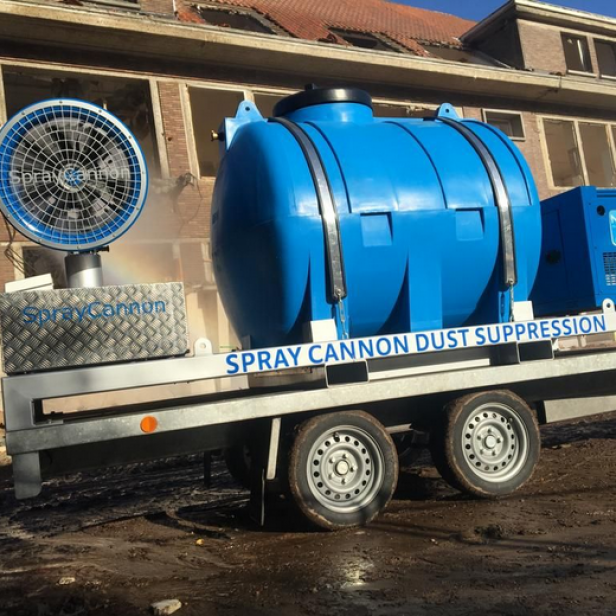 MB Dustcontrol SprayCannon 40 SS σύστημα καταστολής σκόνης φορητό SprayCannon 40 SS από MB Dustcontrol SprayCannon 40 SS με εμβέλεια 40 m και κάλυψη 4.400 m²