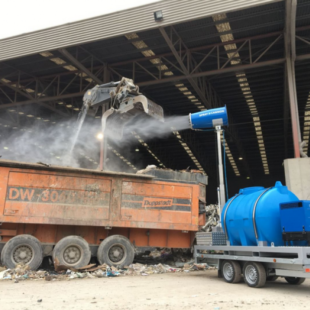 MB Dustcontrol SprayCannon 40 SS-M σύστημα καταστολής σκόνης φορητό SprayCannon 40 SS-M από MB Dustcontrol SprayCannon 40 SS-M με εμβέλεια 40 m και κάλυψη 4.400 m²