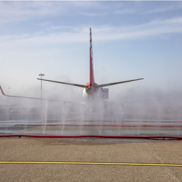 MB Dustcontrol SprayWall NM20, dust suppression system, flexible 20-meter hose, spray nozzles, construction site application