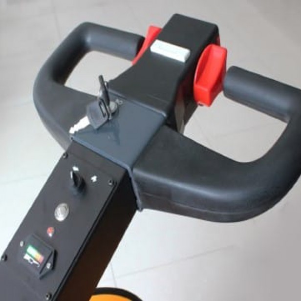 HUAGANG HG-208 ηλεκτροκίνητο ρυμουλκό, καθιστό ρυμουλκό 2000 kg, ηλεκτροκίνητο ρυμουλκό για βιομηχανική χρήση, ηλεκτρικό ρυμουλκό, ρυμουλκό με κινητήρα 36V, ρυμουλκό για αποθήκες, powered tow tractor HUAGANG HG-208