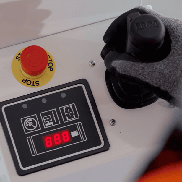 Bravi Residential 170 ανυψωτική πλατφόρμα ατόμων, Ηλεκτρική πλατφόρμα Bravi Residential 170, Ανυψωτική πλατφόρμα Bravi Residential 170 για κατοικίες και επαγγελματική χρήση