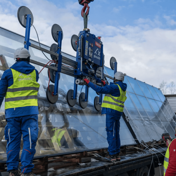 Righetti CL2 vacuum lifter sandwich panels  Righetti CL2 vacuum lifter  Righetti CL2 lifter for professional construction  Righetti CL2 for wall and roof panels