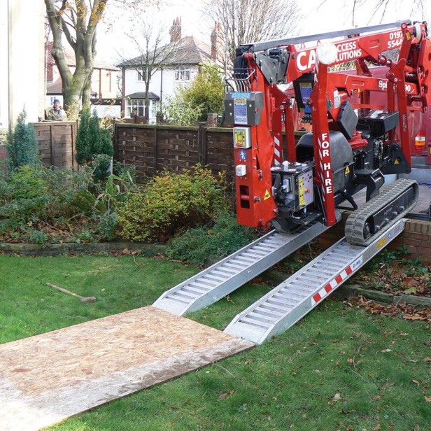 Platform Basket Spider 13.80, tracked spider lift 13.80, self-propelled spider boom lift 13.80, Platform Basket 13.80