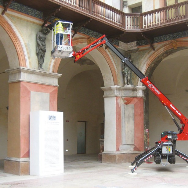 Platform Basket Spider 13.80, tracked spider lift 13.80, self-propelled spider boom lift 13.80, Platform Basket 13.80