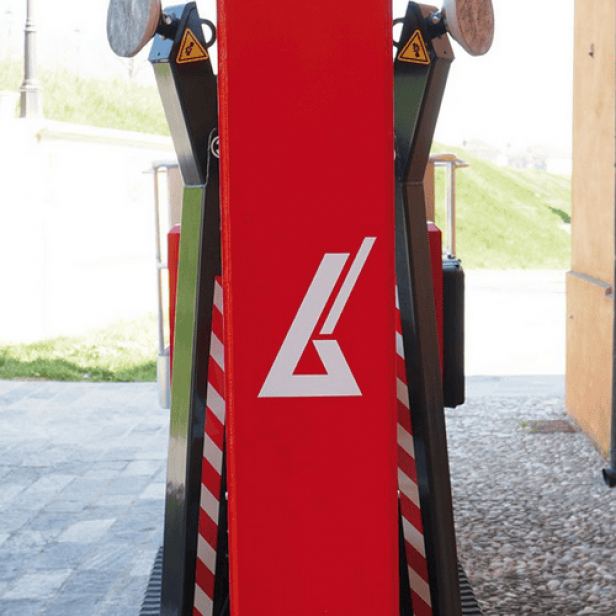 Platform Basket Spider 20.95, tracked spider lift 20.95, self-propelled spider boom lift 20.95, Platform Basket 20.95 crawler lift