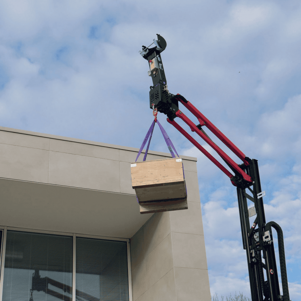 Platform Basket Heron 10 mini, mini tracked vertical lift Heron 10, mini self-propelled vertical lift 9.6 m, Platform Basket Heron 10 compact mini vertical lift