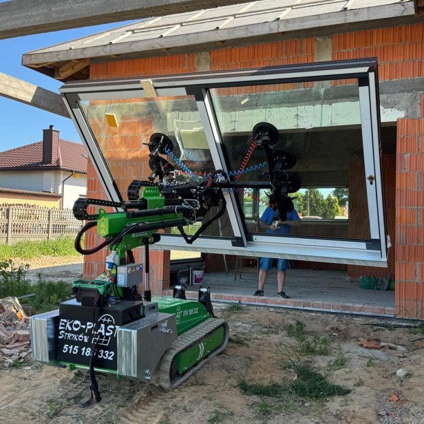 Befard XGR800.3, crawler installation robot, vacuum manipulator 800 kg, 8 suction cups, radio remote control