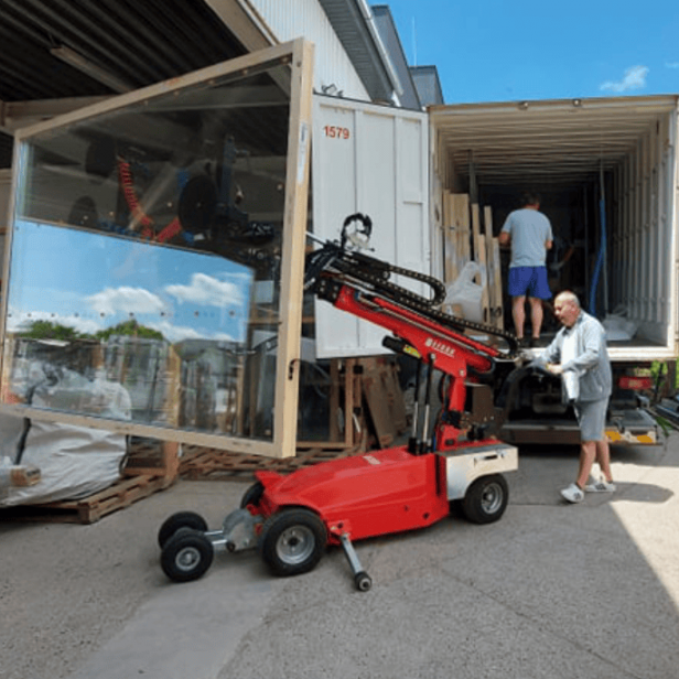 Befard XC820.2, τροχοφόρο ρομπότ τζαμιών, vacuum manipulator 820 kg, ρομπότ τοποθέτησης τζαμιών, τηλεχειρισμός, suction cups