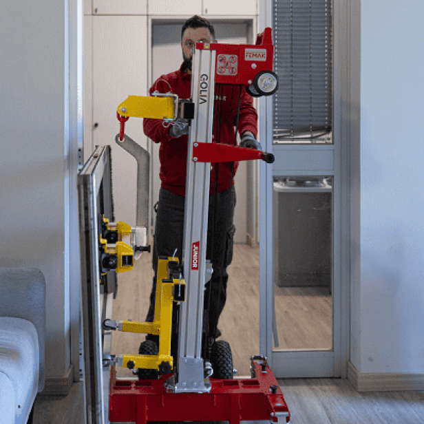 GOLIA JUNIOR Manual Glass Lifting System with rotating masts GOLIA JUNIOR for professional use