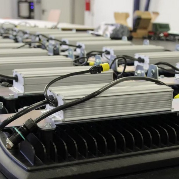 ITALTOWER MT EVO SKID - L | ΠΥΡΓΟΣ ΦΩΤΙΣΜΟΥ ΜΕ ΧΕΙΡΟΚΙΝΗΤΗ ΑΝΥΨΩΣΗ MT  ΕΩΣ 5.5/7M | ΦΩΤΙΖΟΜΕΝΟΣ ΧΩΡΟΣ 7000ΤΜ