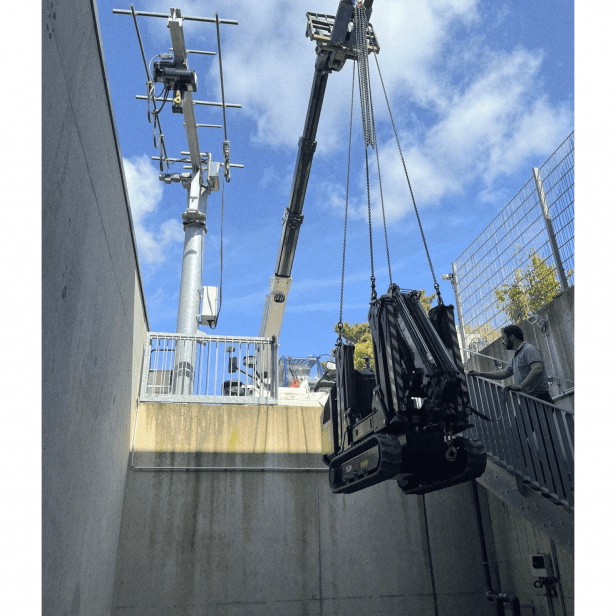 ELMA MCR30 ερπυστριοφόρος μίνι γερανός 9m - 995kg, ELMA MCR30 μίνι γερανός ανύψωσης 9m - 995kg, ELMA MCR30 γερανός για στενούς χώρους 9m - 995kg, ELMA MCR30 επαγγελματικός μίνι γερανός ELMA 9m - 995kg