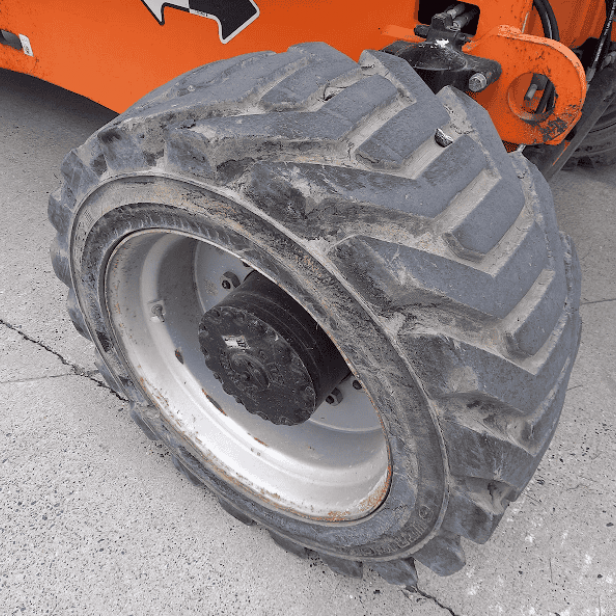 JLG 800AJ self propelled articulating boom lift, JLG 800AJ used diesel boom lift 26m, JLG 800AJ articulating boom lift platform, JLG 800AJ diesel boom lift construction equipment, JLG 800AJ aerial work platform