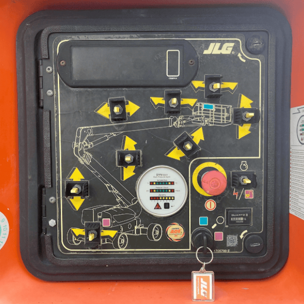 Articulating Self-Propelled Boom Lift JLG 1250AJP, JLG 1250AJP diesel self-propelled articulating boom lift 40.1m, JLG 1250AJP aerial work platform, articulating boom lift construction equipment JLG 1250AJP, professional articulating boom lift 40m, availa