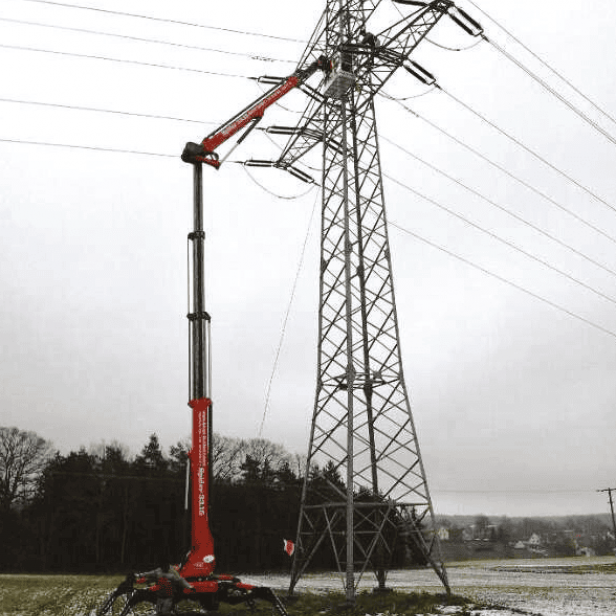 Platform Basket Spider 33.15/300 Tracked Hybrid Spider Aerial Work Platform up to 32.40m 300kg | Available for Rent OUR RENTAL FLEET