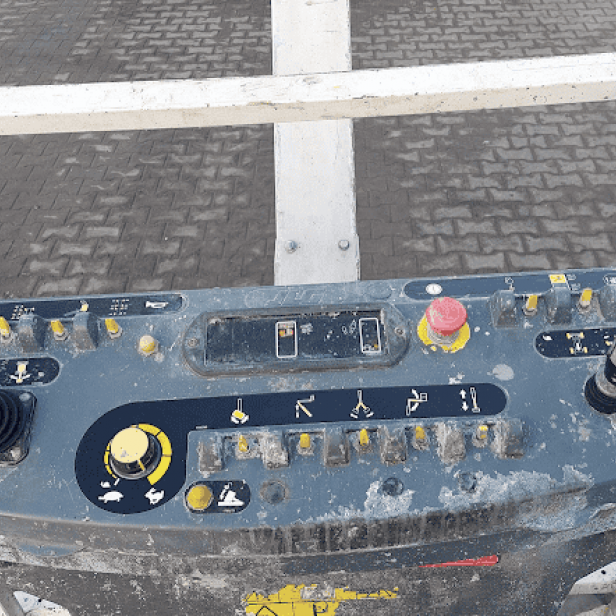 Articulating self-propelled boom lift Diesel JLG 1250AJP (MOD 2014), JLG 1250AJP 40.1m, JLG 1250AJP aerial work platform, articulating boom lift construction equipment, JLG 1250AJP professional boom lift, available for rental