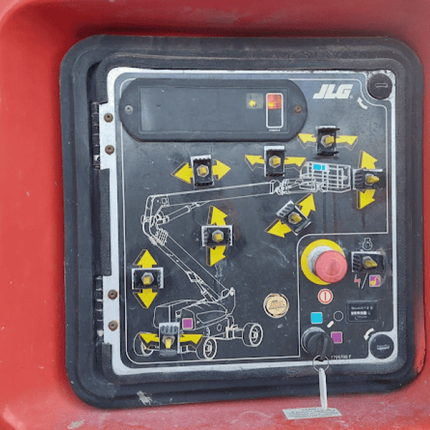 Articulating self-propelled boom lift Diesel JLG 1250AJP (MOD 2014), JLG 1250AJP 40.1m, JLG 1250AJP aerial work platform, articulating boom lift construction equipment, JLG 1250AJP professional boom lift, available for rental